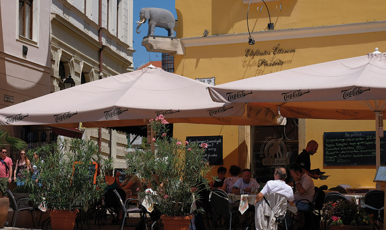 Teszteltük: Elefántos Étterem és Pizzéria